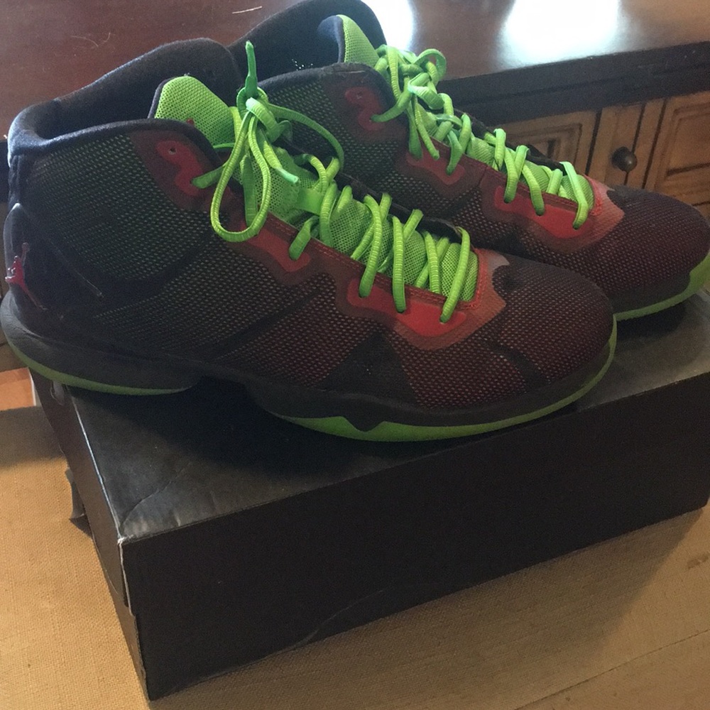 Jordan superfly 4 martians.Great grip on the court